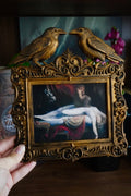 cadre décoratif gothique, cadre baroque, decoration witchy, spooky, halloween, sorcières, décoration murale, film d'horreur, magie, lune et soleil, féerique, princesse, romantasy, oeuvre d'art, fantasy, dragon